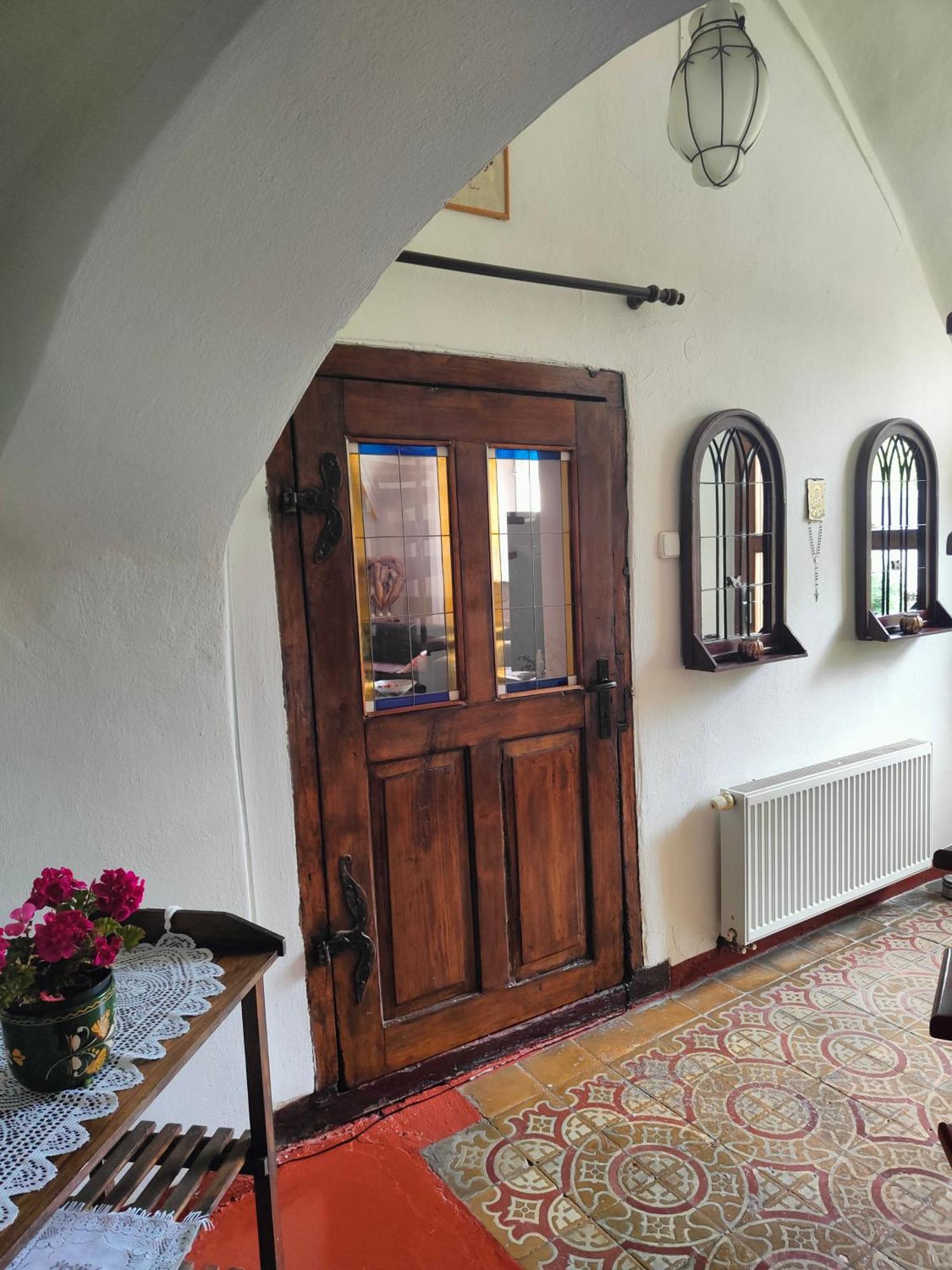 Bed And Breakfast Tvrz Velká Bukovina Exterior foto